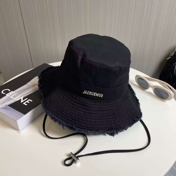 Jacquemus Bucket Hat Sun Hat main image 3
